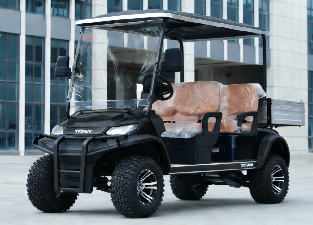 XF4 Cargo - Black Body & Brown Seats