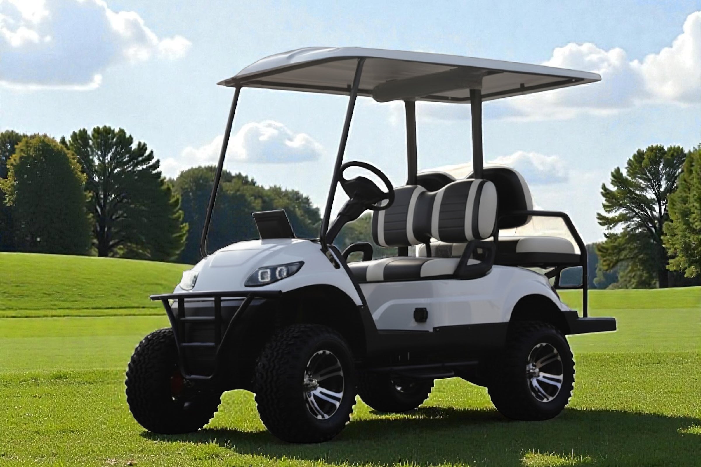 Titan EcoCrusier - White Body & White/Grey Seats